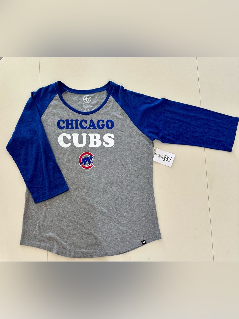 Chicago Cubs Raglan Tee - Gray & Royal Blue